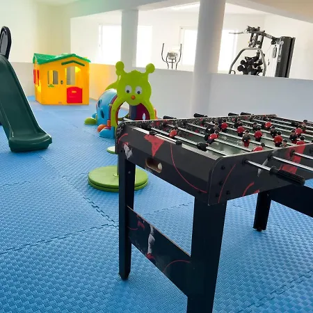 Grand Lynn Seaview Villa *