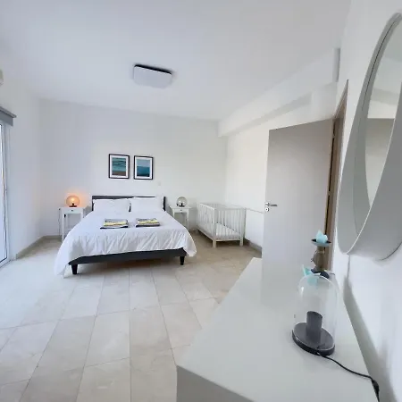 Vila Grand Lynn Seaview *