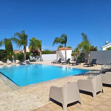 Grand Lynn Seaview *