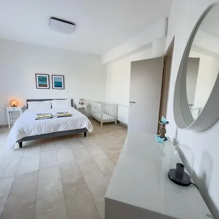 Grand Lynn Seaview * Agia Napa