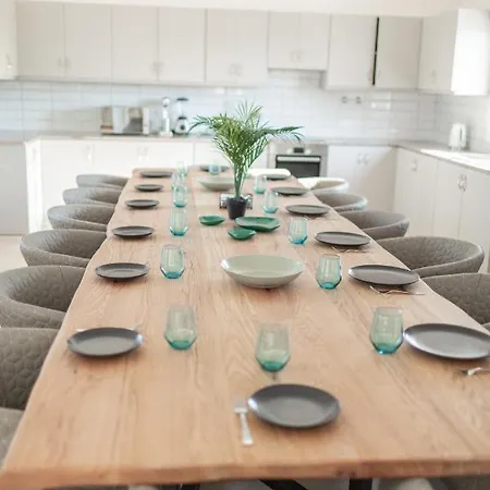 Grand Lynn Seaview *