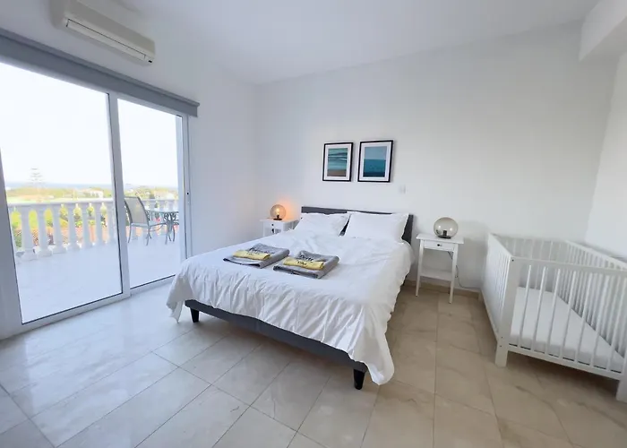 Grand Lynn Seaview *