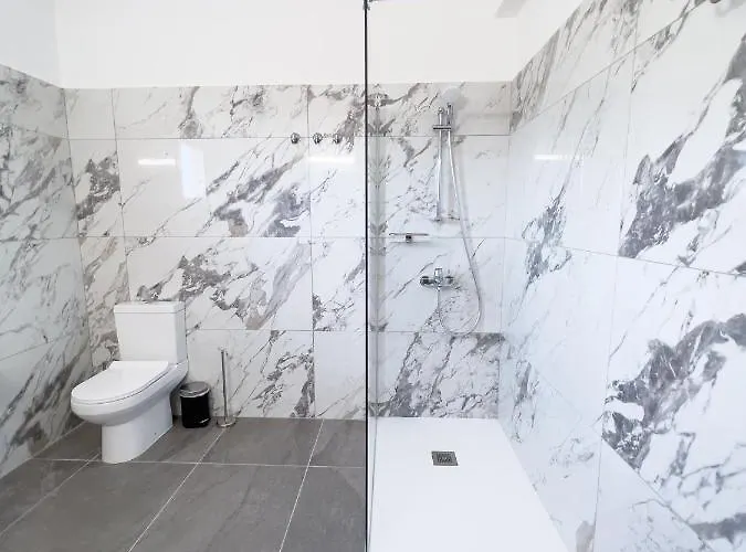 Grand Lynn Seaview *