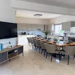 Grand Lynn Seaview 빌라 아이아 나파